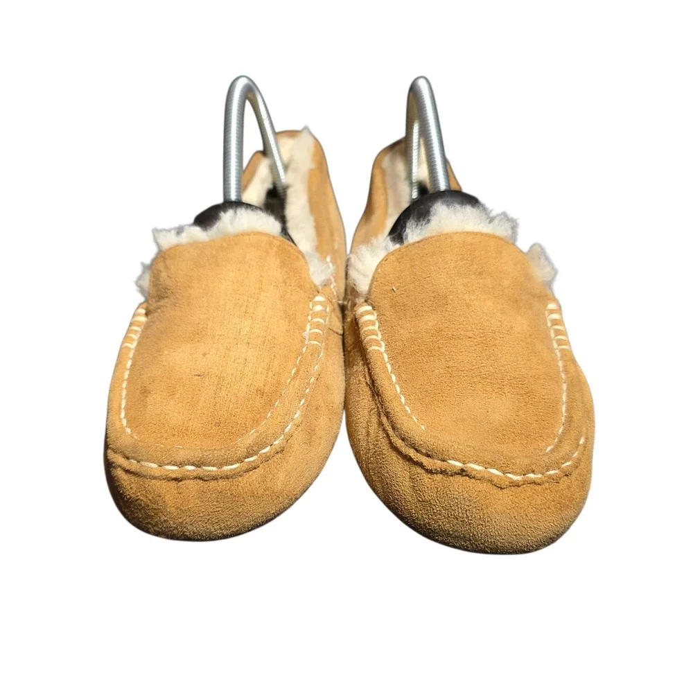 UGG Ascot Slippers Mens‎ 9 Tan Suede Leather Sheepskin Lined Moccasin Shoes